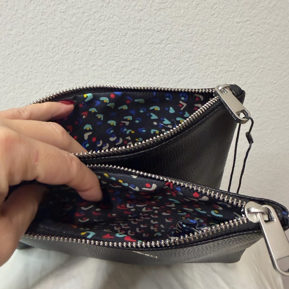NWT French Connection Textured Black Crossbody Bag - Picture 5 of 5